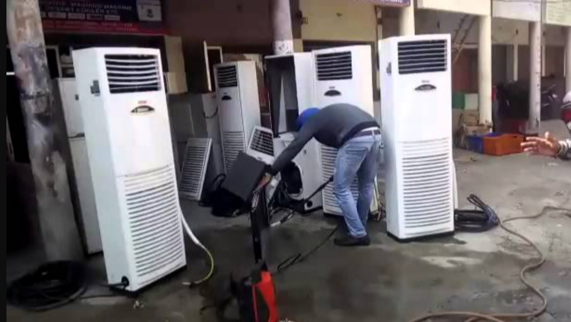 Room Tower AC